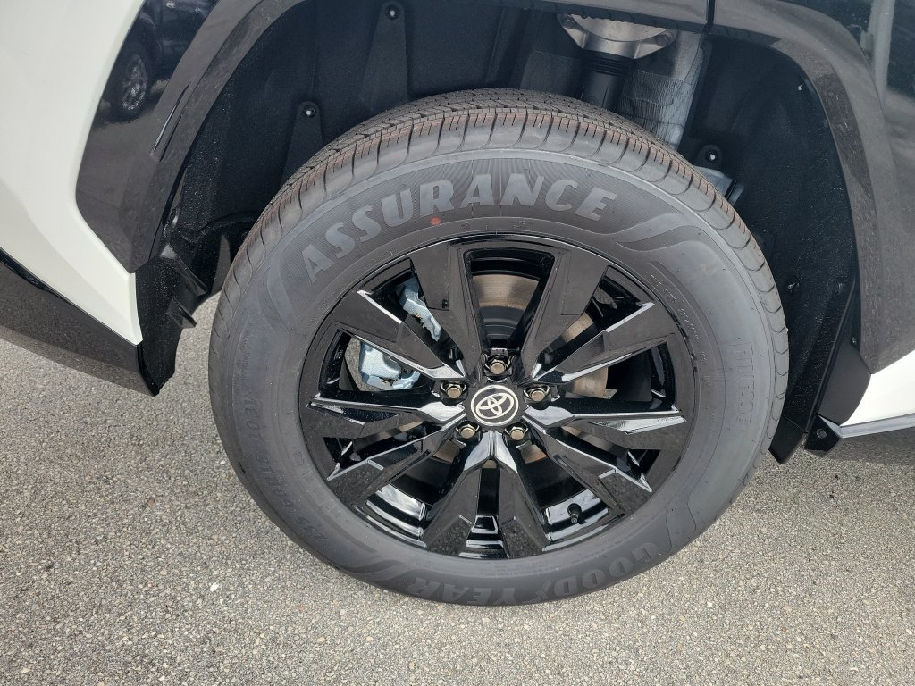 New 2026 Toyota RAV4 SE AWD/4WD image 30