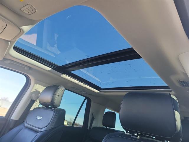 Used 2025 Ford Expedition Max Platinum AWD/4WD image 22