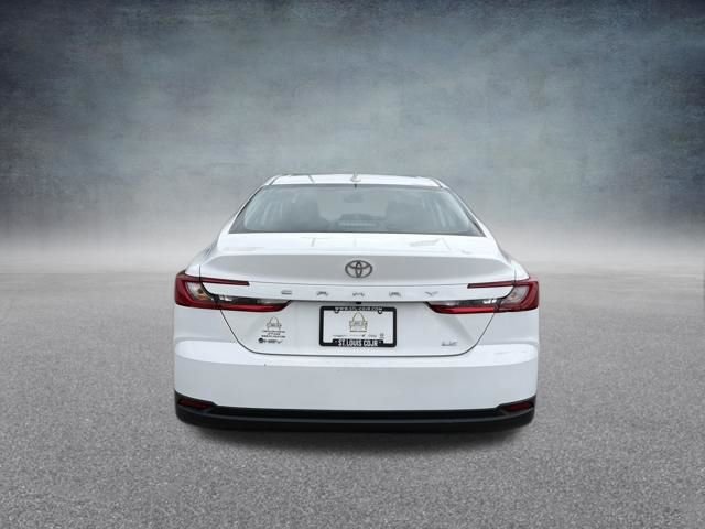 Used 2025 Toyota Camry LE image 6