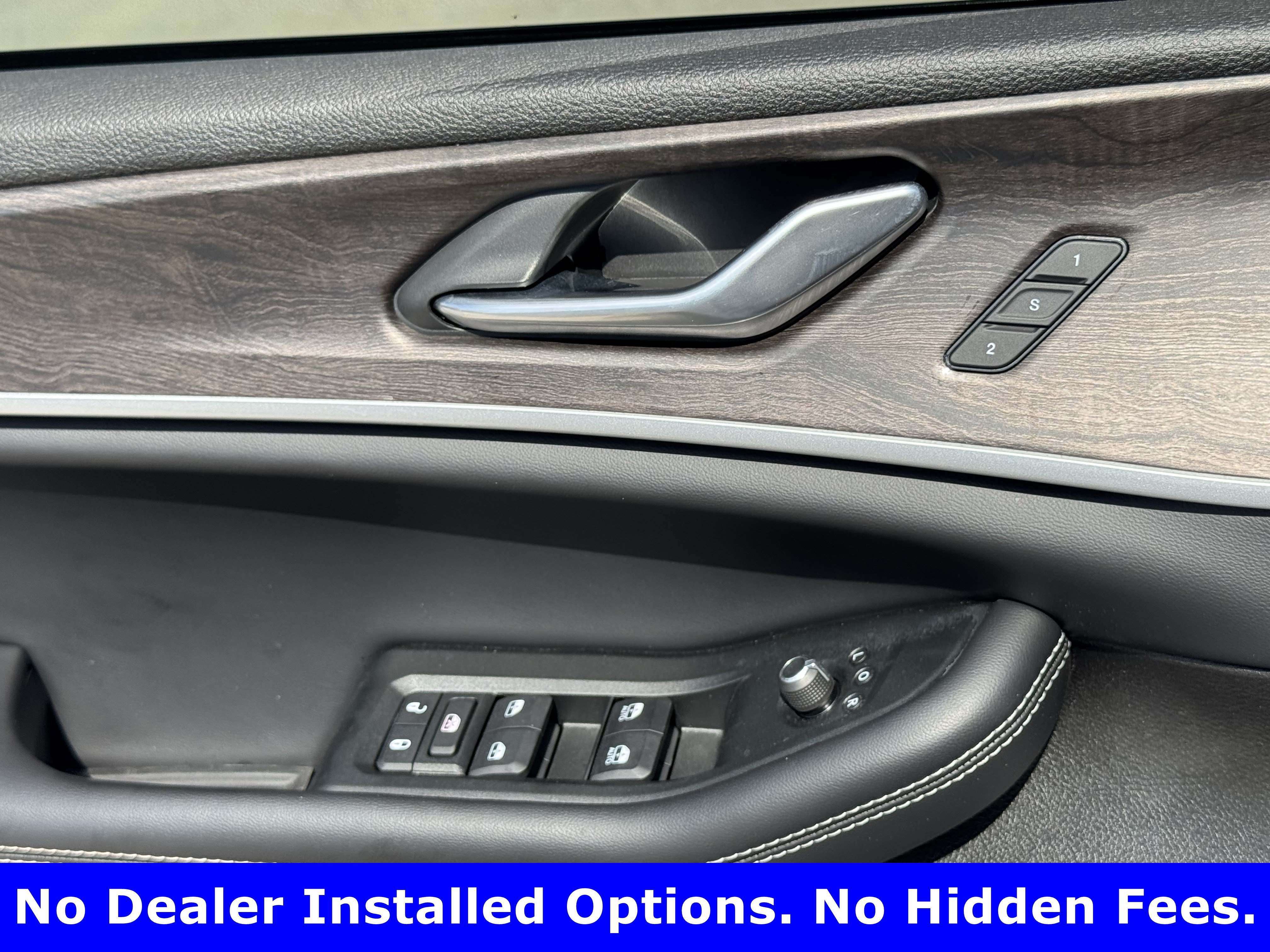 Used 2025 Jeep Grand Cherokee L Limited w/ Luxury Tech Group II AWD/4WD image 23