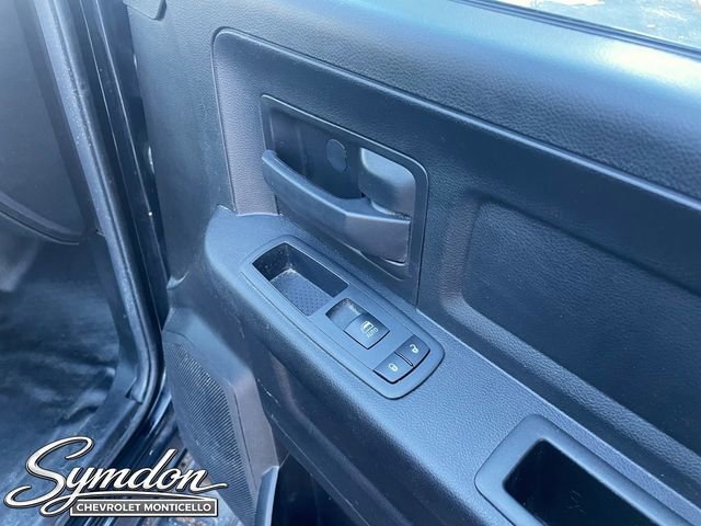 Used 2020 RAM 1500 Tradesman w/ Chrome Appearance Group image 25