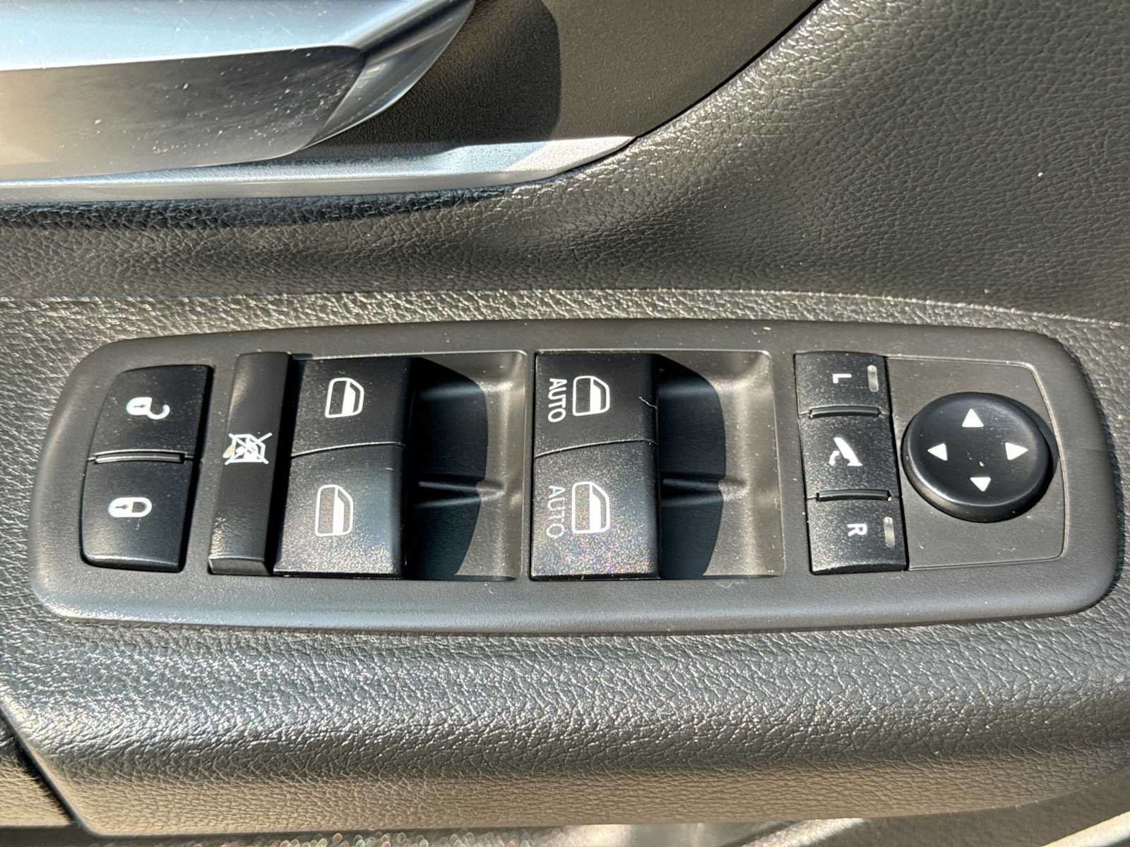 Used 2019 RAM 1500 Big Horn AWD/4WD image 17