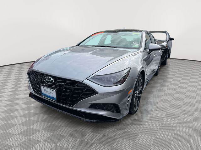 Used 2023 Hyundai Sonata Limited FWD image 3