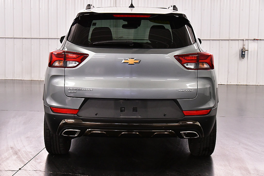Used 2023 Chevrolet TrailBlazer ACTIV w/ Sun and Liftgate Package AWD/4WD image 6