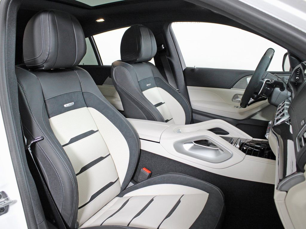 Certified 2026 Mercedes-Benz GLE 53 AMG 4MATIC Coupe image 33