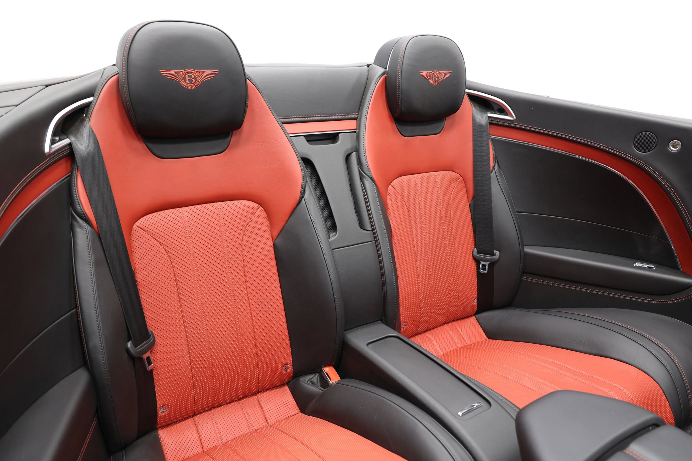 Used 2020 Bentley Continental GT V8 image 89