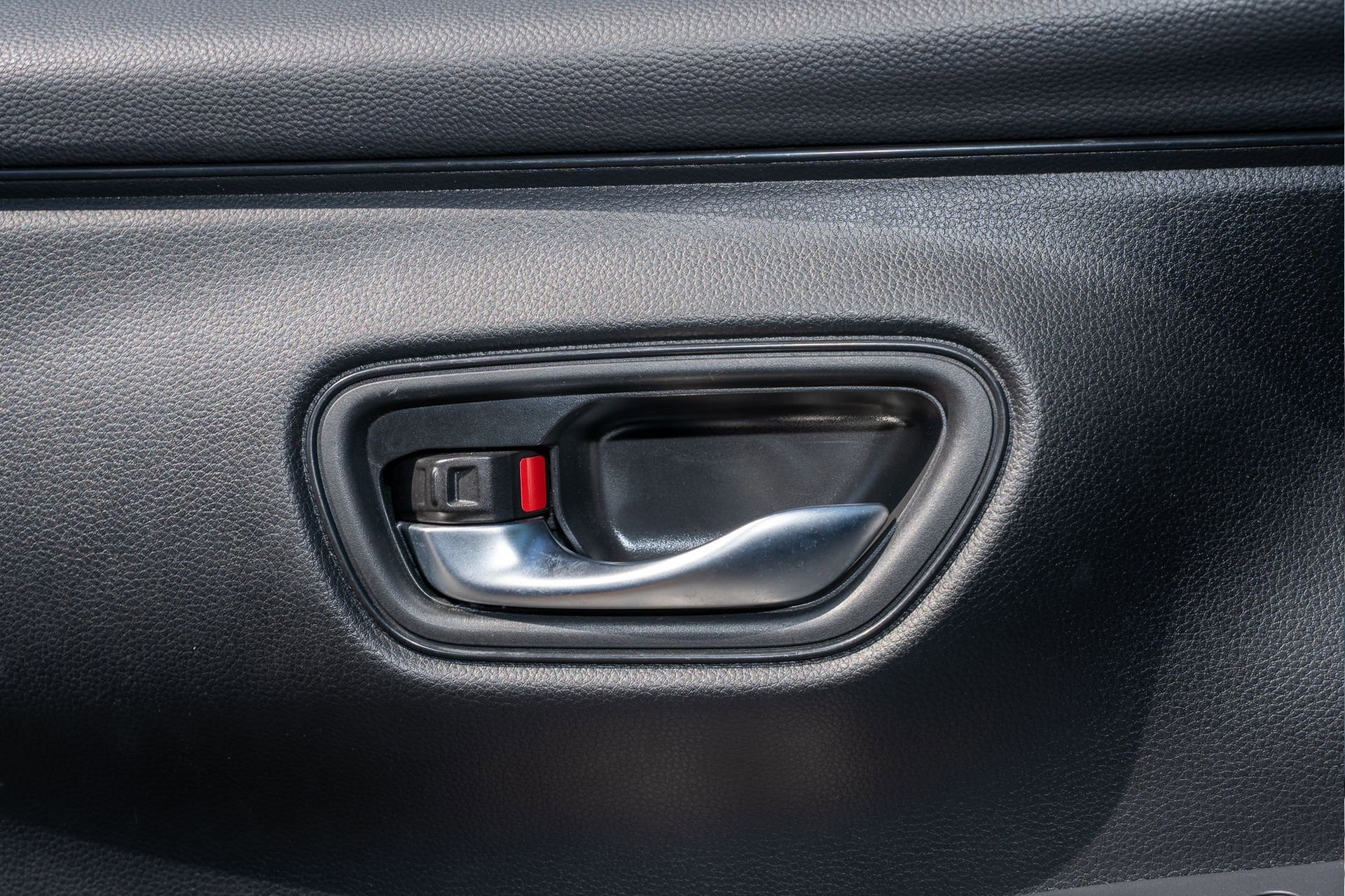 Used 2024 Honda HR-V Sport image 28