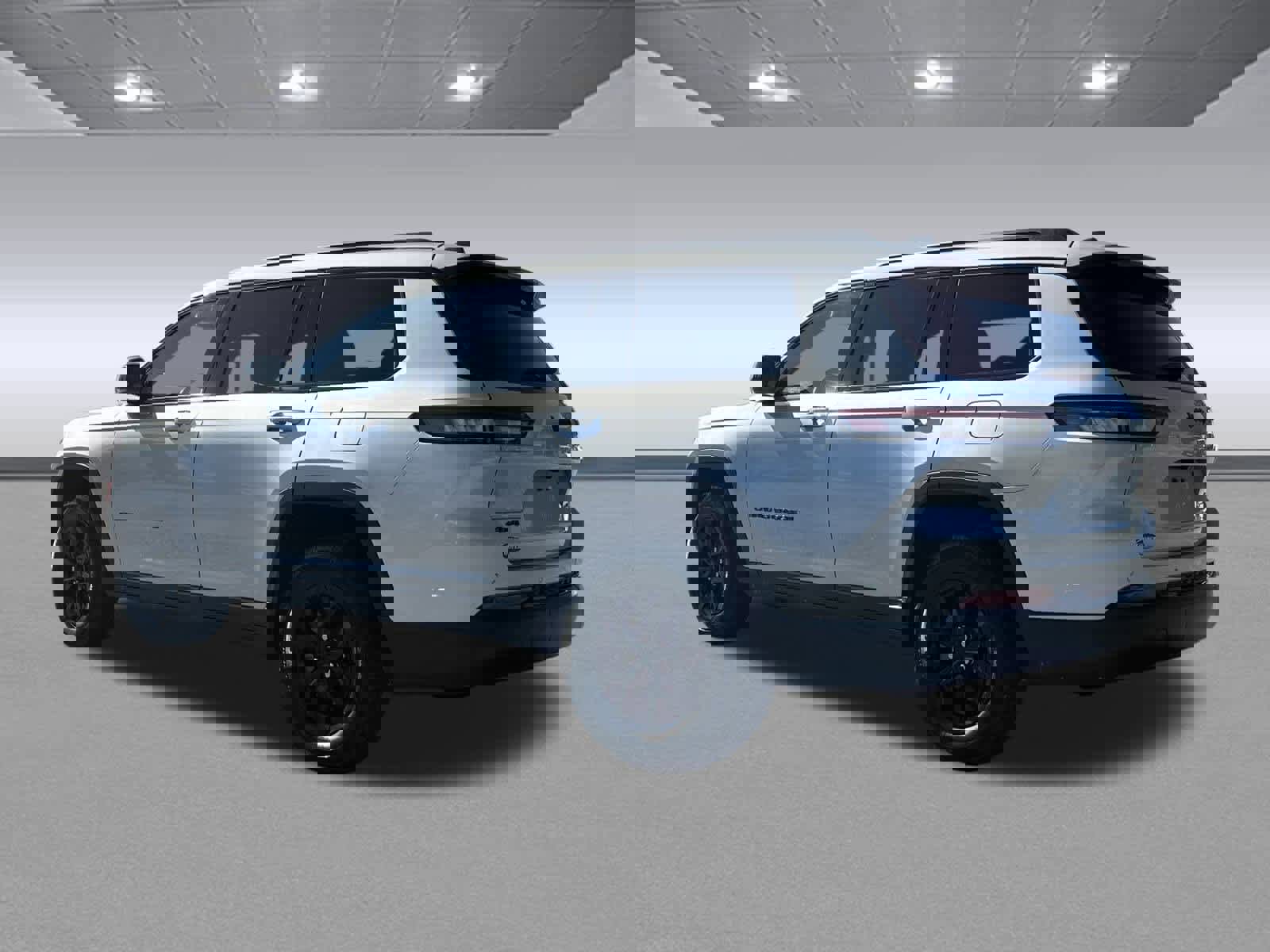 Used 2024 Jeep Grand Cherokee L Laredo image 5