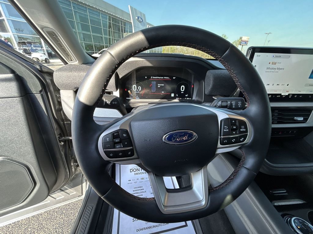 Used 2025 Ford Explorer Active w/ Active Comfort Package image 20