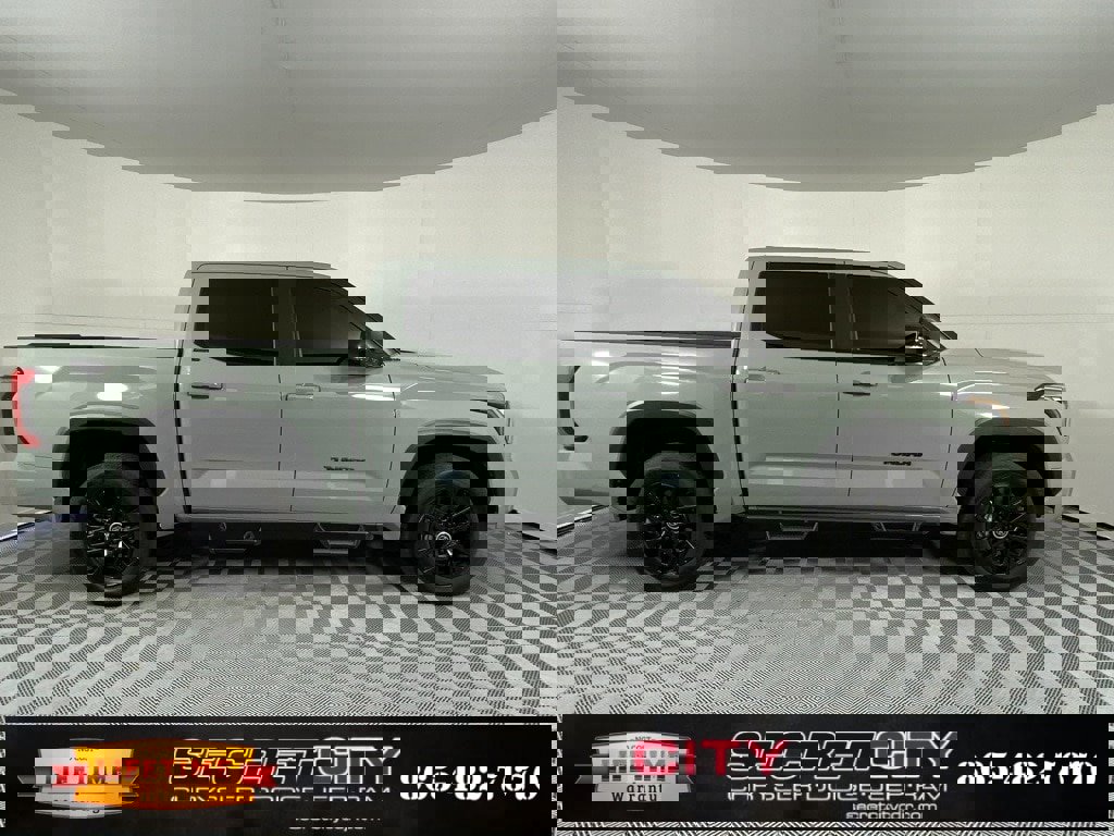 Used 2024 Toyota Tundra Limited image 8