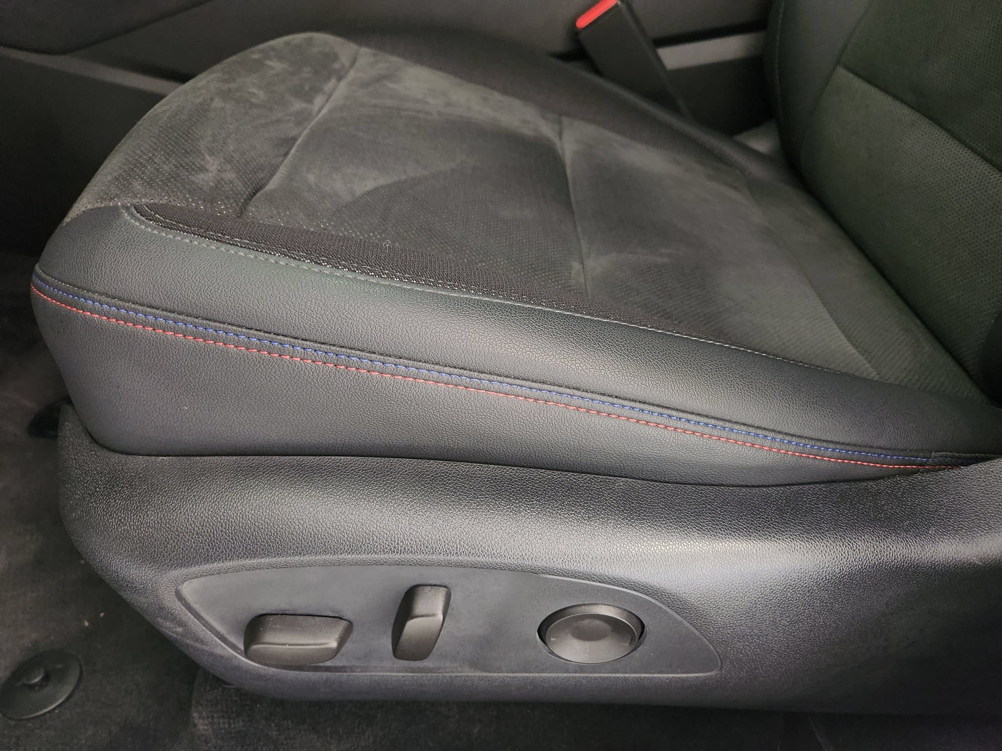 Used 2024 Chevrolet Blazer EV RS AWD/4WD image 22