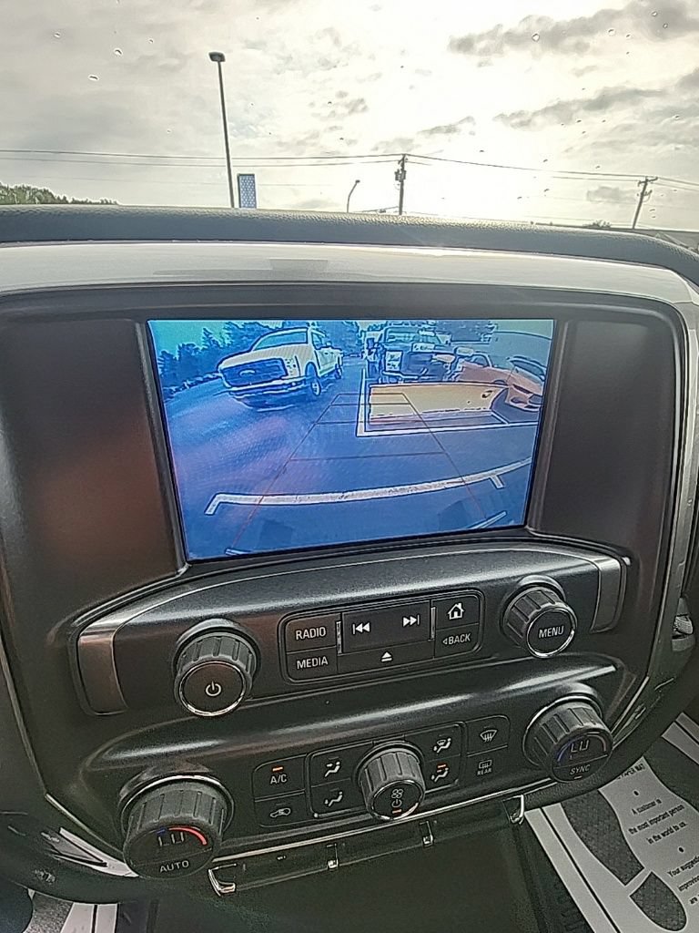 Used 2018 Chevrolet Silverado 1500 LT w/ All Star Edition AWD/4WD image 24
