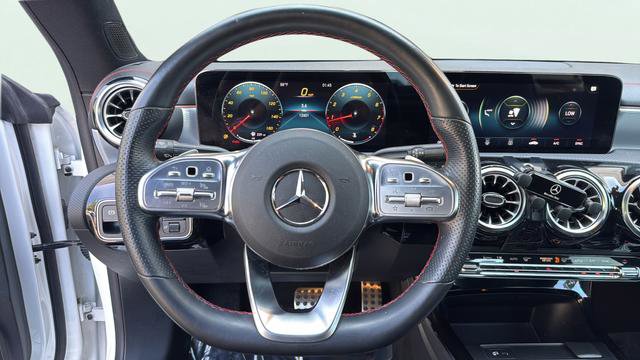 Used 2022 Mercedes-Benz CLA 250 image 15
