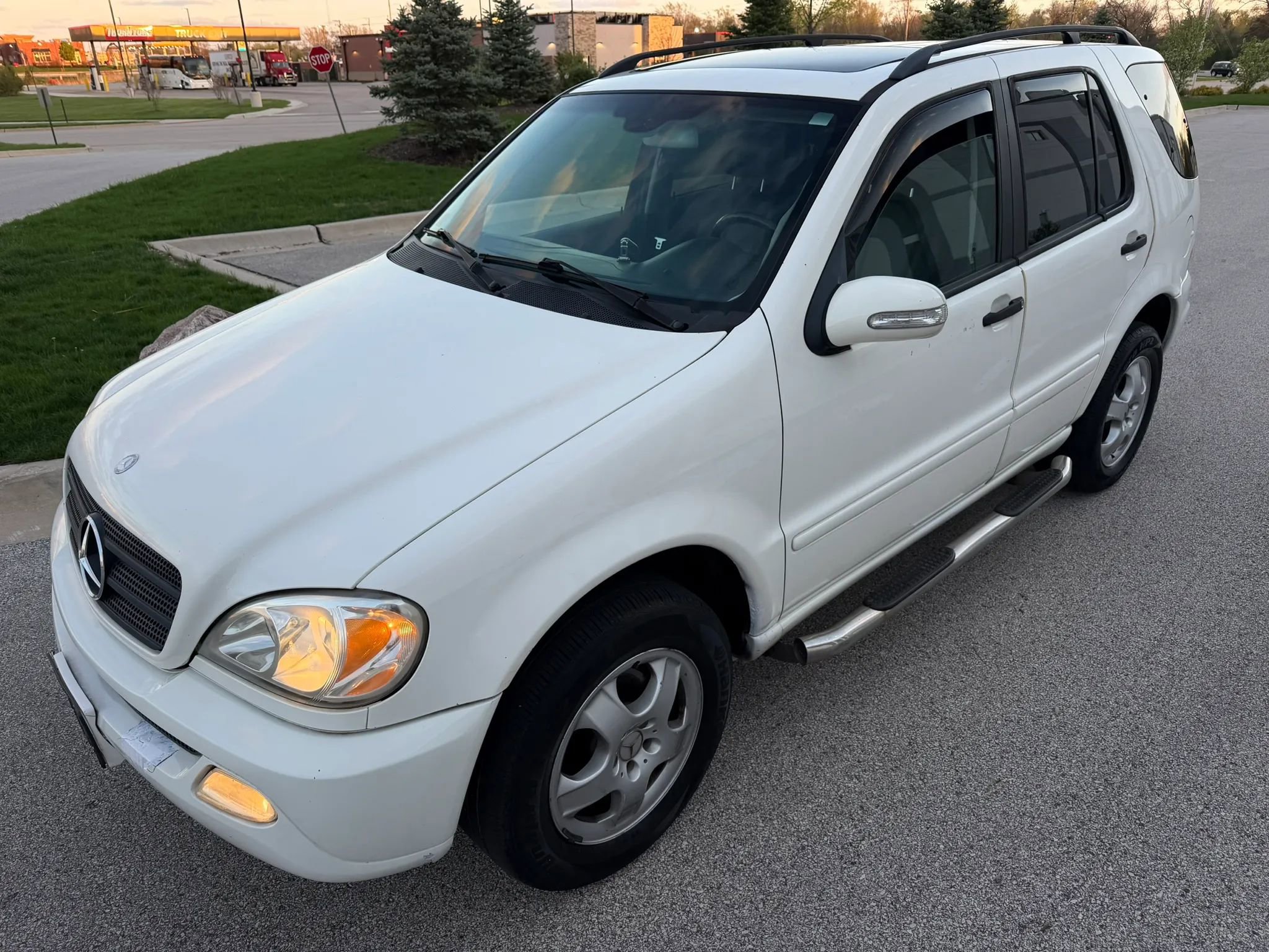 Used 2004 Mercedes-Benz ML 350 4MATIC image 3