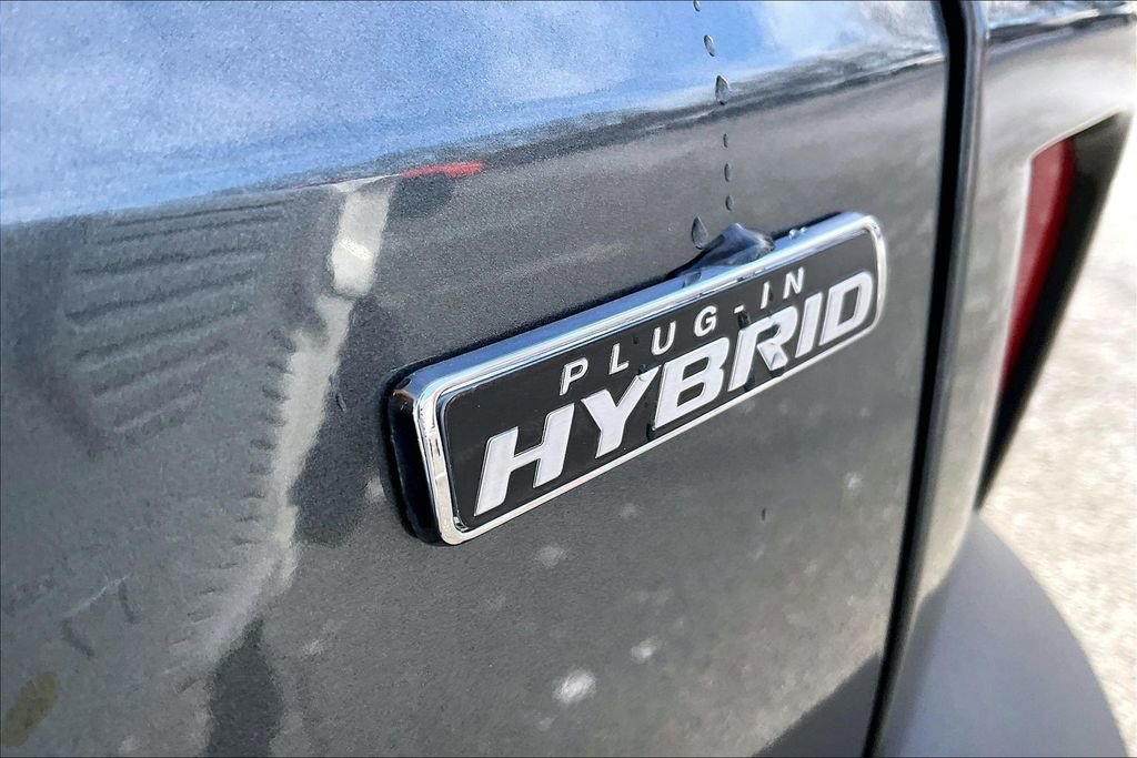 Used 2025 Ford Escape SE image 23