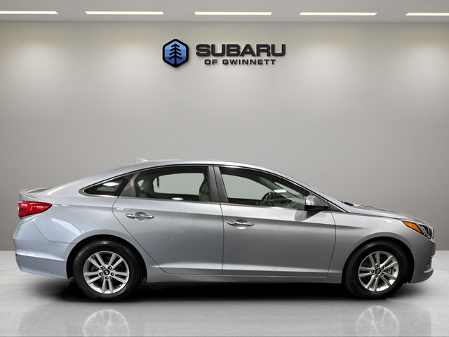 Used 2015 Hyundai Sonata ECO w/ Option Group 08 FWD image 6
