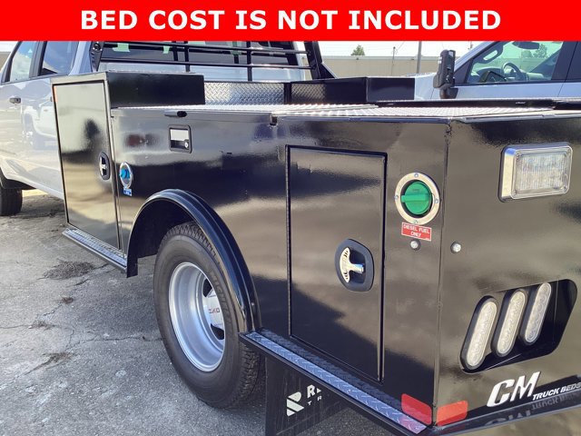 New 2025 GMC Sierra 3500 Pro w/ Convenience Package image 9