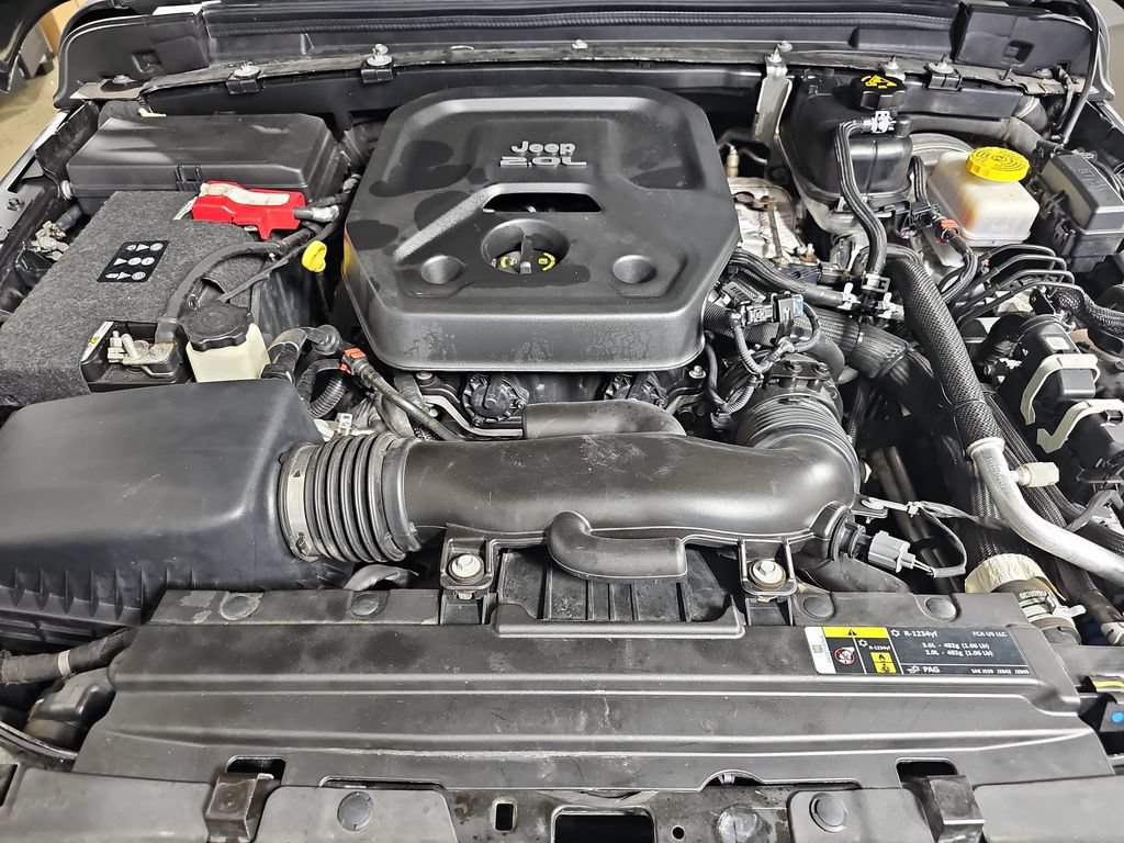 Used 2018 Jeep Wrangler Unlimited Sport S AWD/4WD image 34