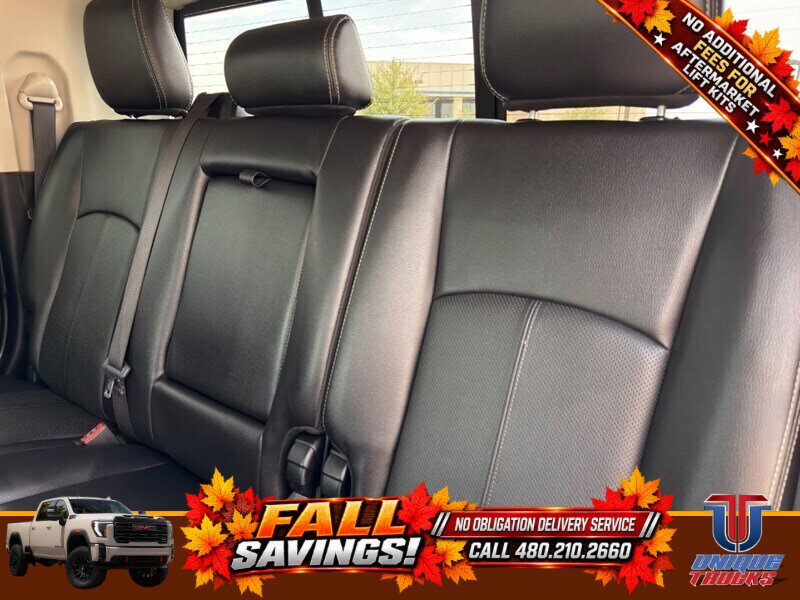 Used 2018 RAM 2500 Laramie w/ Sport Appearance Group AWD/4WD image 23