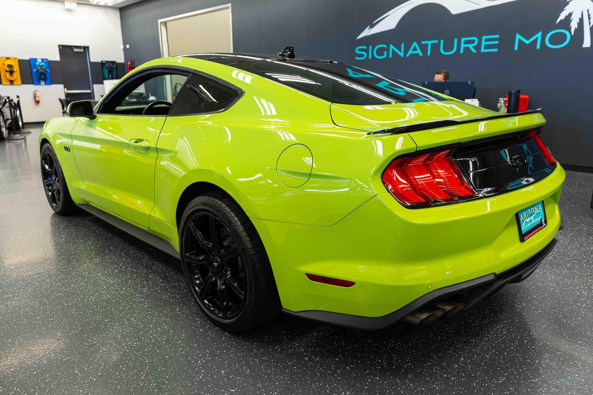 Used 2020 Ford Mustang GT Premium w/ Equipment Group 401A RWD image 8