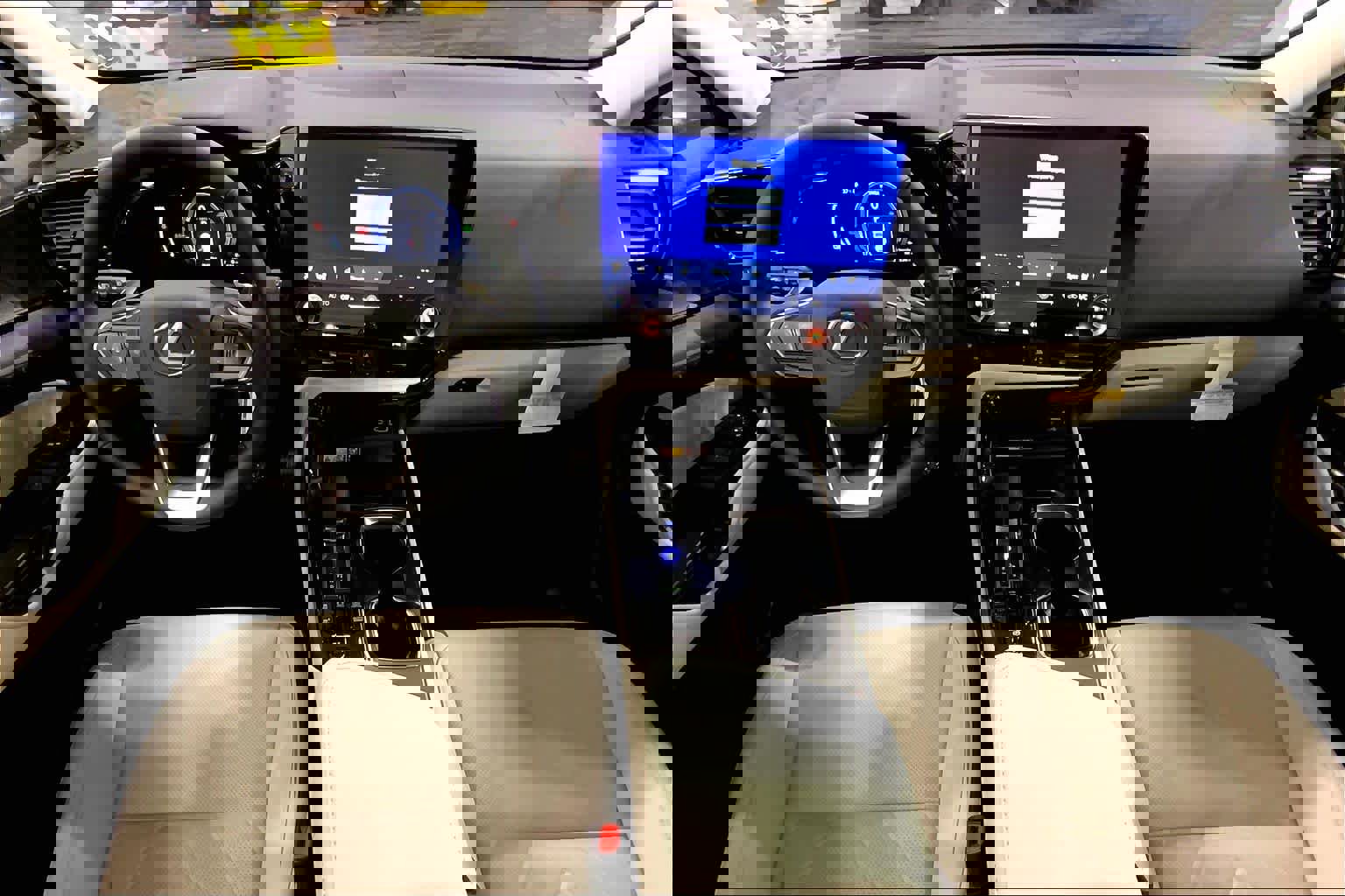 New 2026 Lexus NX 450h+ AWD w/ Luxury Package image 5