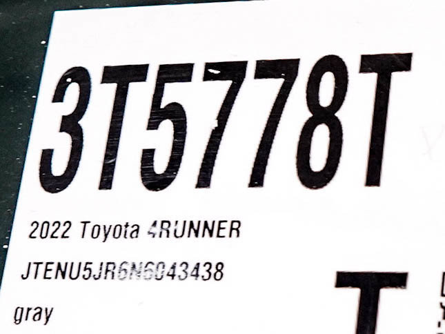 Used 2022 Toyota 4Runner SR5 Premium AWD/4WD image 29