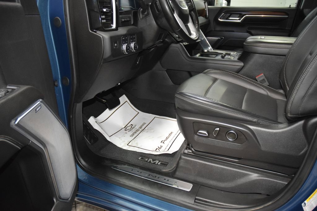 Used 2024 GMC Sierra 2500 Denali w/ Technology Package image 42