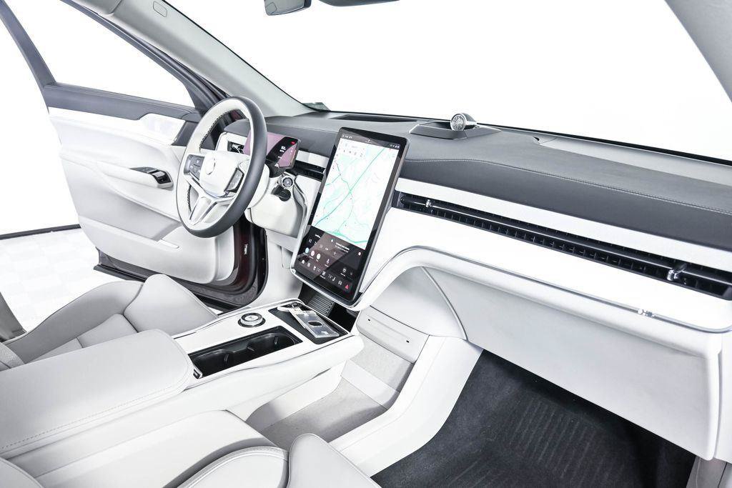 Certified 2025 Volvo EX90 Ultra AWD/4WD image 26