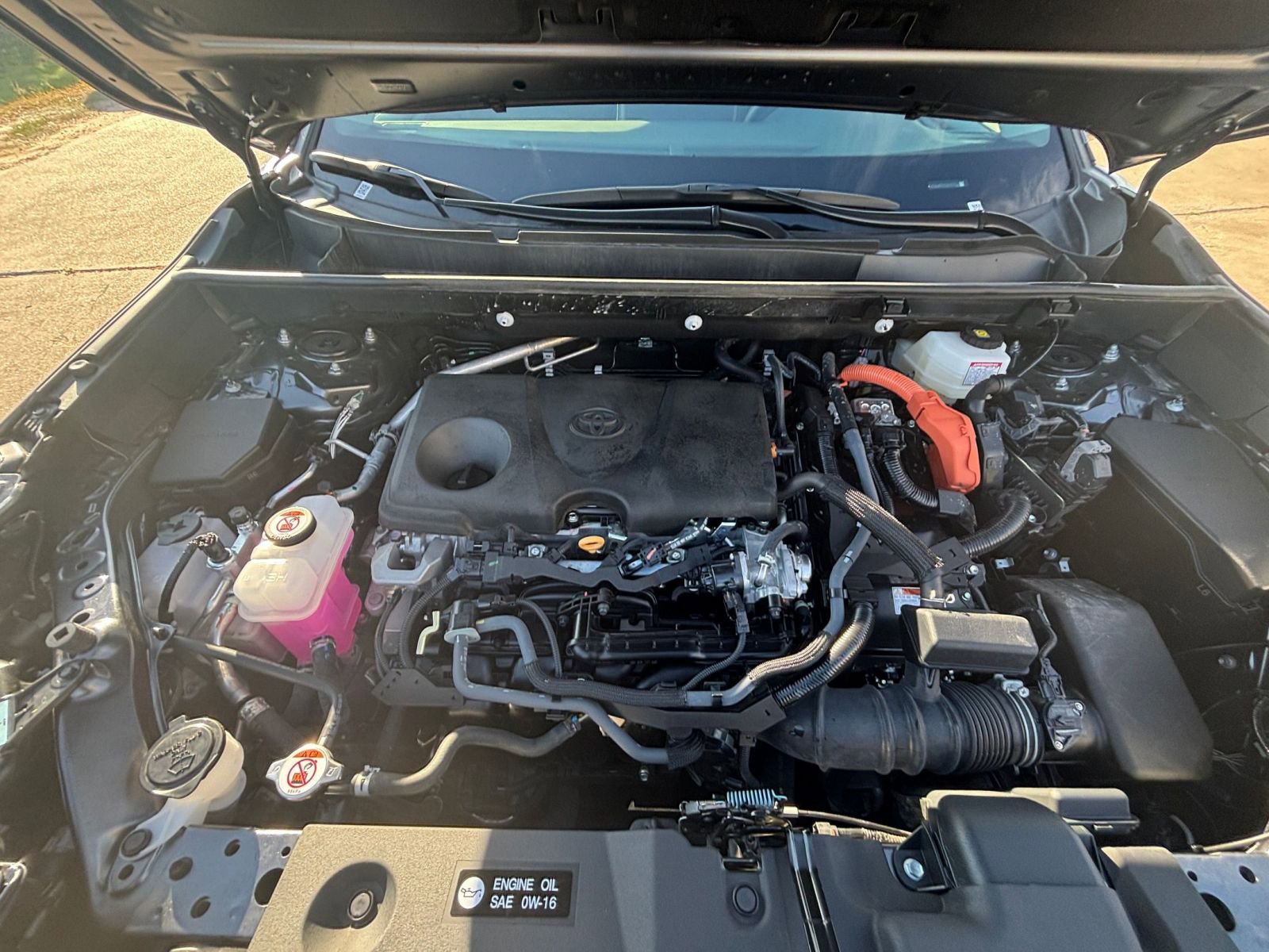 Used 2025 Toyota RAV4 LE image 30