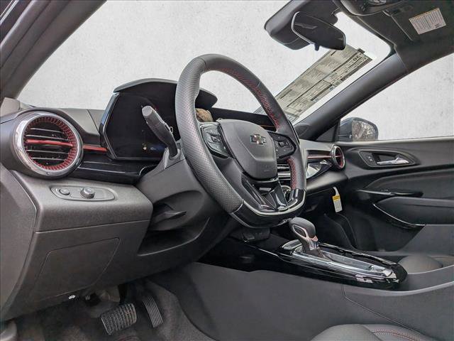 New 2026 Chevrolet Trax RS w/ Sunroof Package image 7