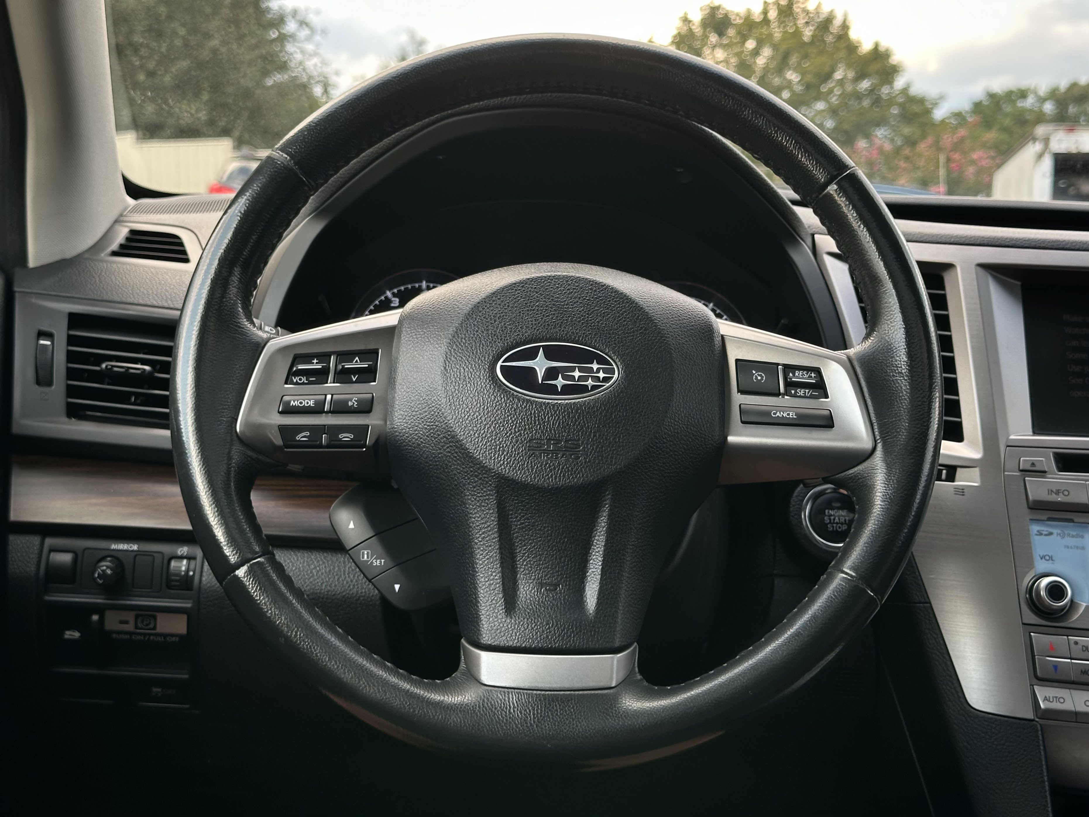 Used 2013 Subaru Outback 3.6R Limited w/ Special Appearance Pkg AWD/4WD image 18