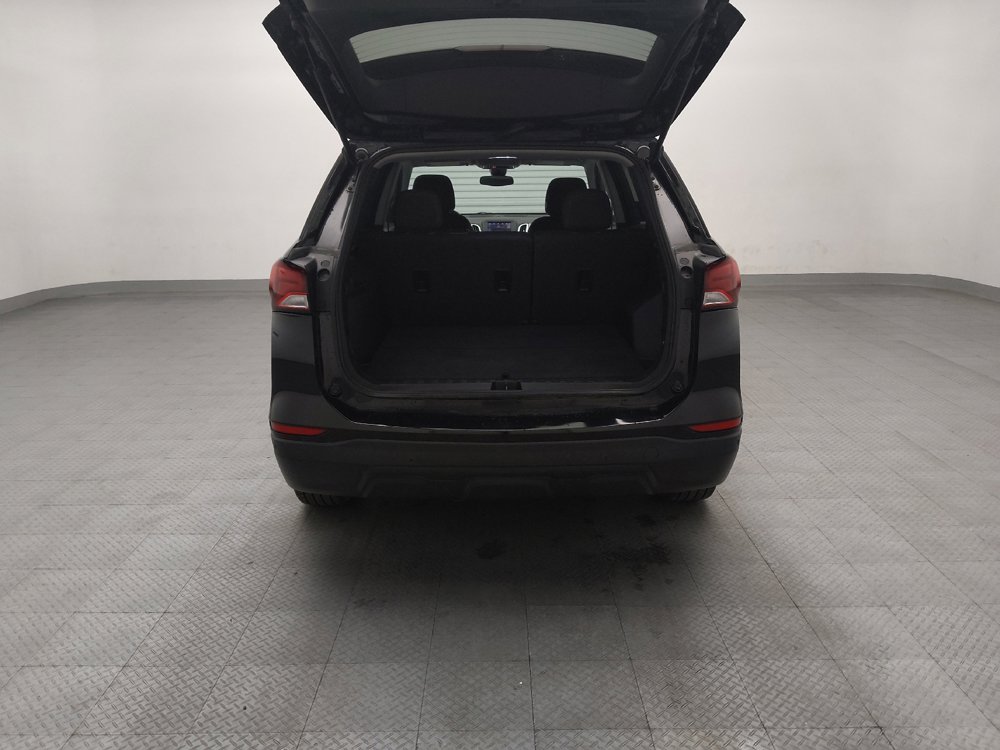 Used 2022 Chevrolet Equinox LS FWD image 29