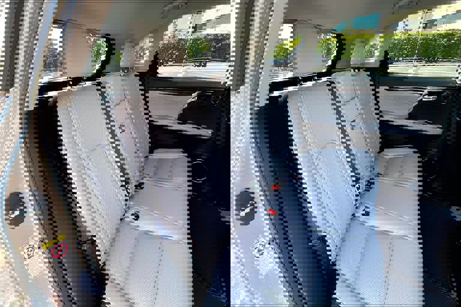 Used 2017 Lexus RX 350 FWD w/ Premium Package image 19