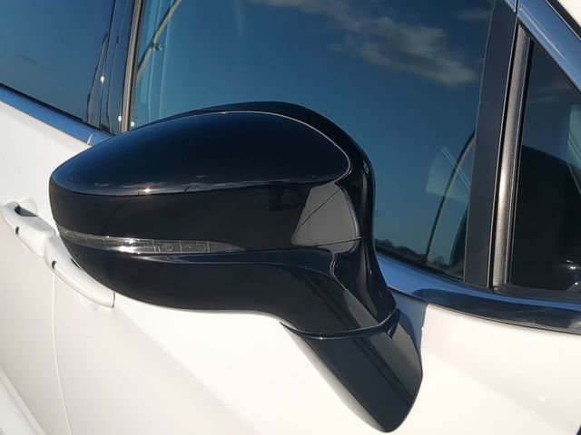 New 2026 Chrysler Voyager LX image 12