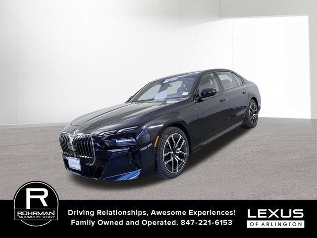 Used 2026 BMW 760i xDrive AWD/4WD image 2