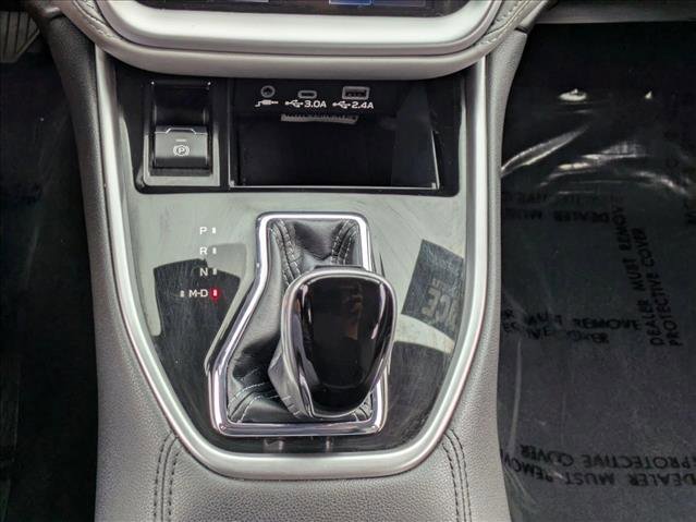Used 2023 Subaru Outback Premium image 13