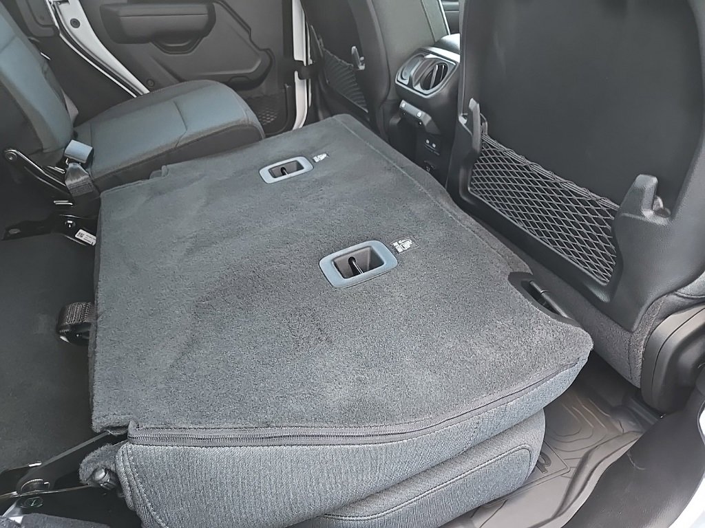 New 2025 Jeep Wrangler Unlimited Rubicon image 87