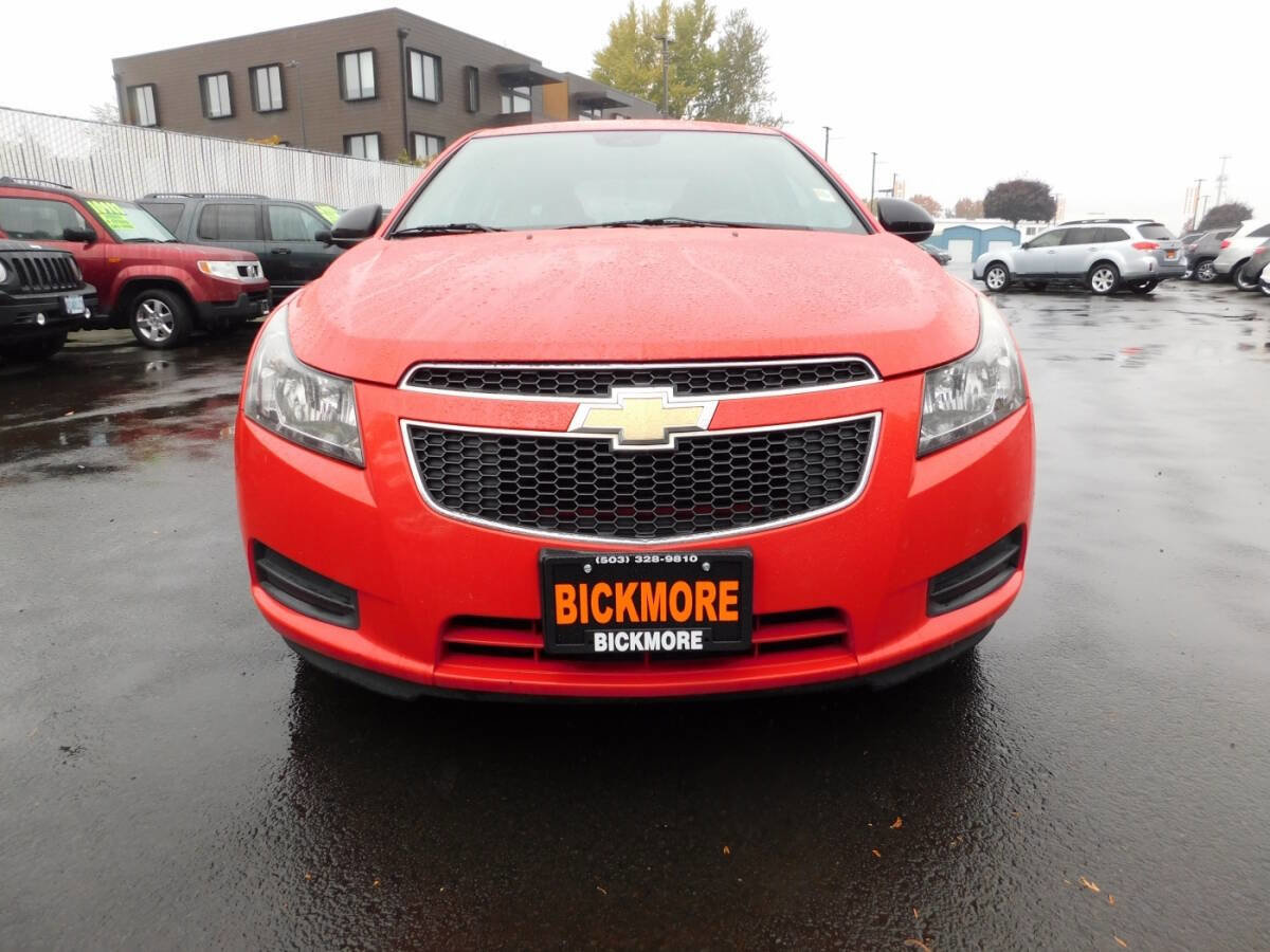 Used 2014 Chevrolet Cruze LS image 17