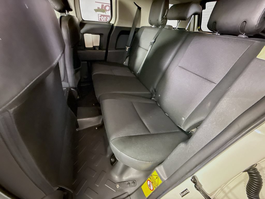Used 2013 Toyota FJ Cruiser 4WD w/ Upgrade Pkg image 25