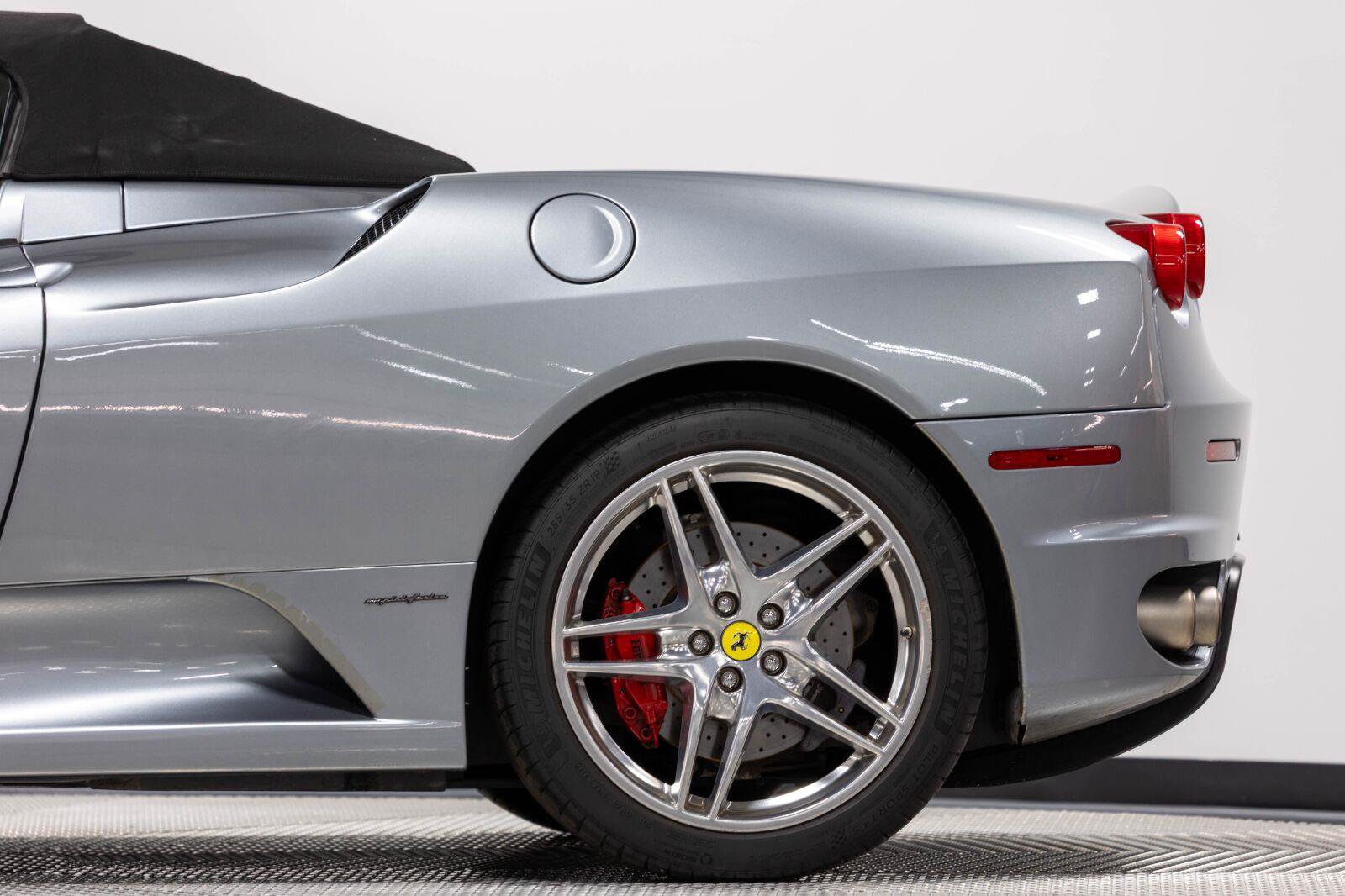 Used 2006 Ferrari F430 Spider RWD image 24