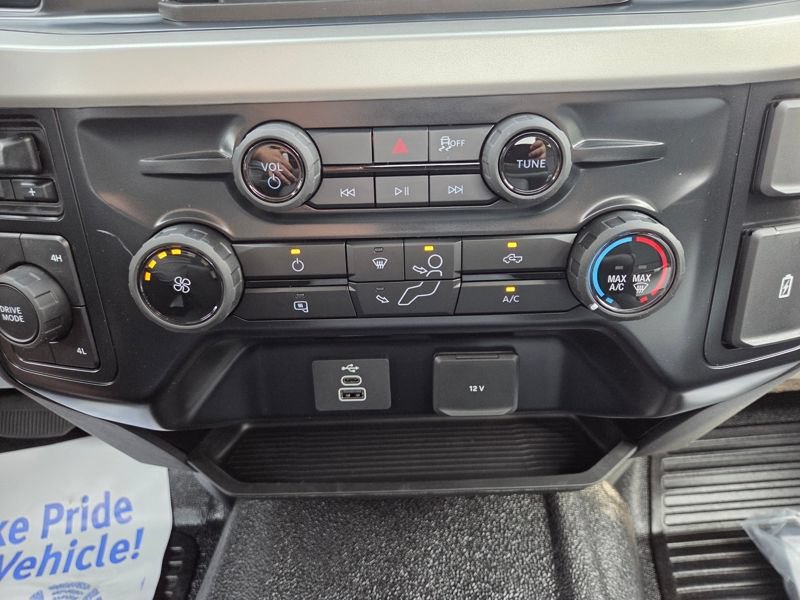 New 2026 Ford F550 4x4 Regular Cab Super Duty w/ XL Chrome Package image 27