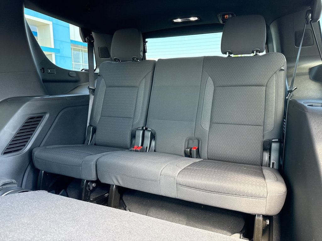 New 2026 Chevrolet Tahoe LS w/ LPO, Dark Essentials Package AWD/4WD image 24