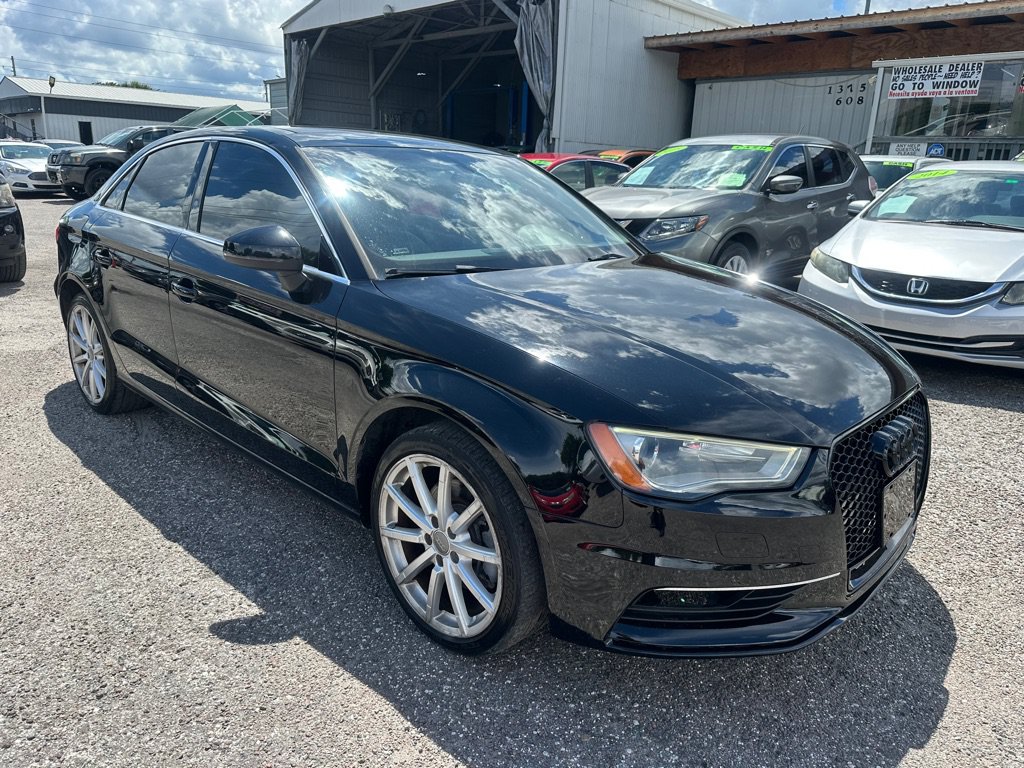 Used 2016 Audi A3 1.8T Premium Plus w/ Premium Plus Package FWD image 3