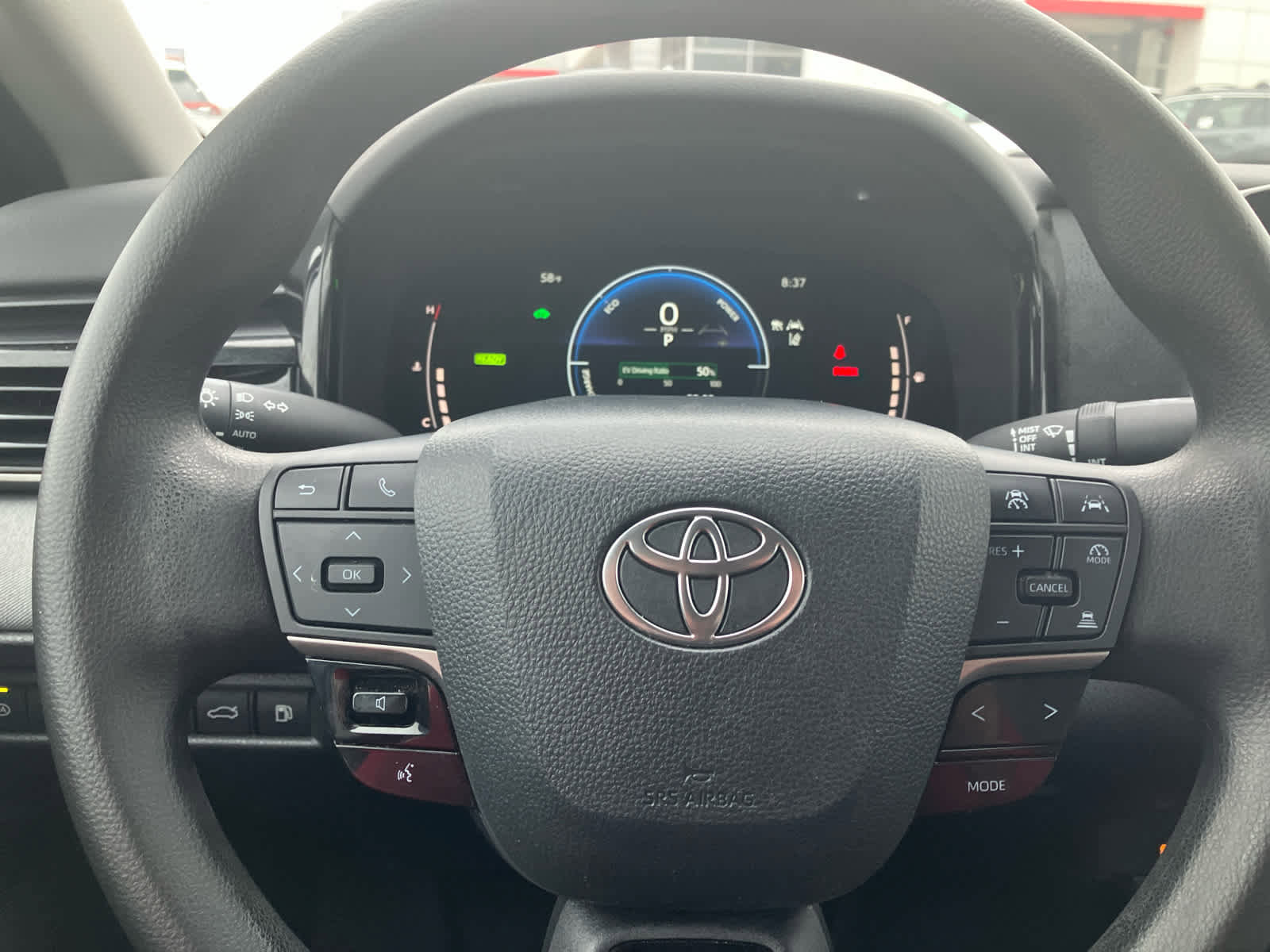 Used 2025 Toyota Camry LE image 15