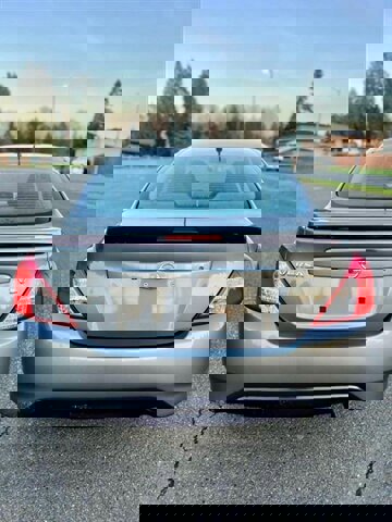 Used 2019 Nissan Versa SV image 6