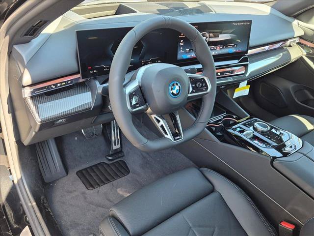 New 2027 BMW i5 M60 w/ M Sport Package RWD image 3