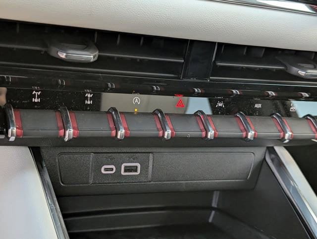 New 2026 GMC Canyon AT4X AWD/4WD image 15