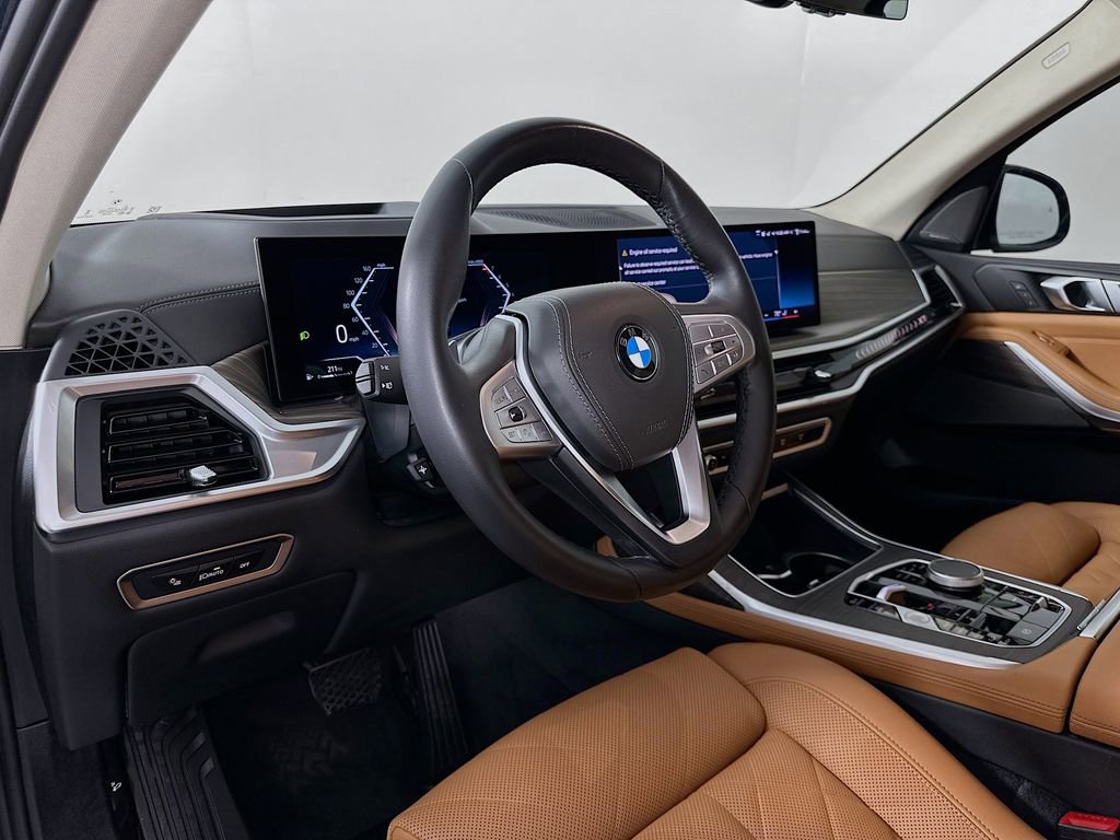 Certified 2024 BMW X7 xDrive40i AWD/4WD image 9