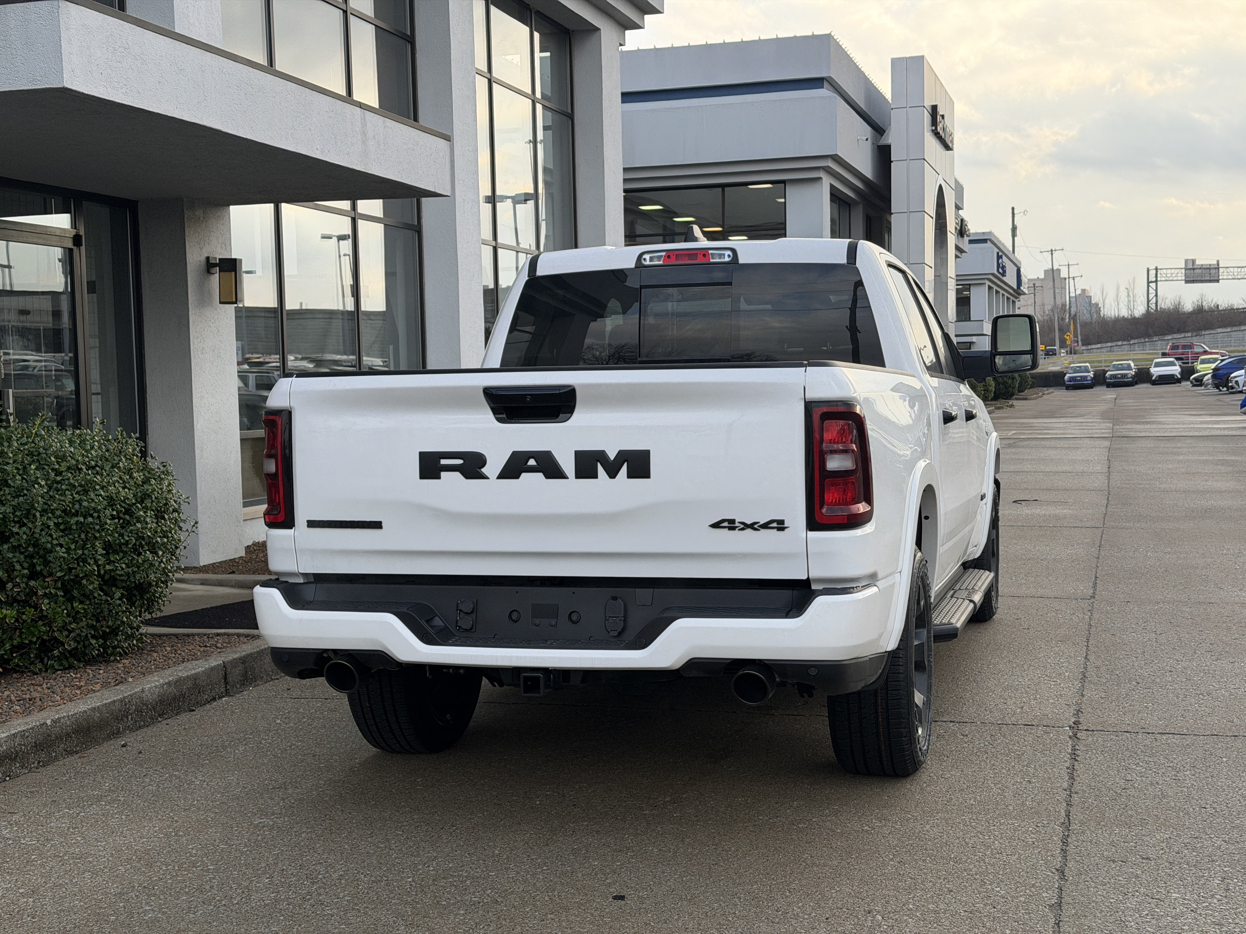 New 2026 RAM 1500 Big Horn AWD/4WD image 5
