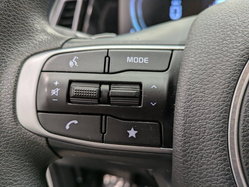 Certified 2024 Kia Sportage LX image 16